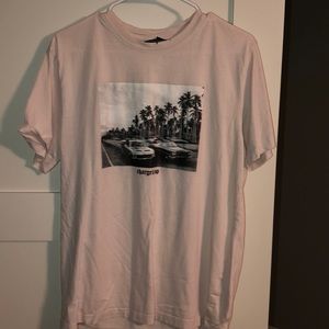 Pink shirt with vintage car picture on it